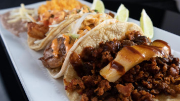 Jefa Tacos food