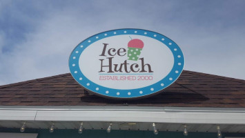 Ice Hutch inside