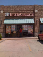 Little Caesars Pizza outside