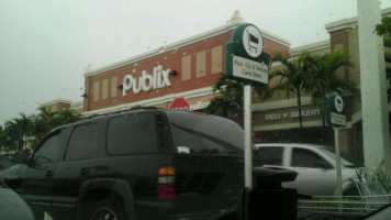 Publix Super Market At The Shoppes At Quail Roost outside