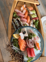 Tokyo Sushi food