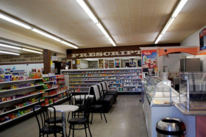 Ivanhoe Pharmacy inside