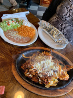 Los Rancheros Mexican Grill food