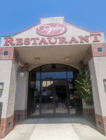 Ryderz Restaurant & Lounge outside