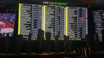Cork City Pub inside