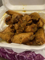 Crab N Wings food