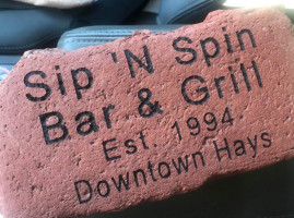 Sip N Spin Grill outside