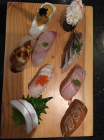 Mizutani Sushi food