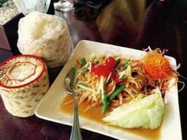 Manow Thai Kitchen food
