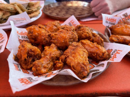 Hooters food