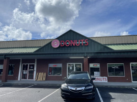 Hilliard Donuts Kolaches outside