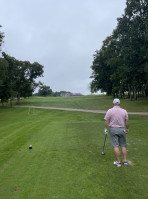 Fairview Farms Golf Course food