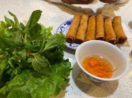 Pho Hung Cali food