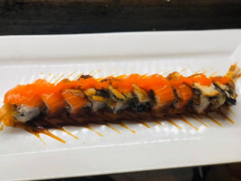 Ohana *sushi*ramen*poke inside