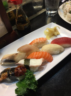 Oishii Japanese Sushi food