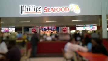 Phillip's Seafood Express food