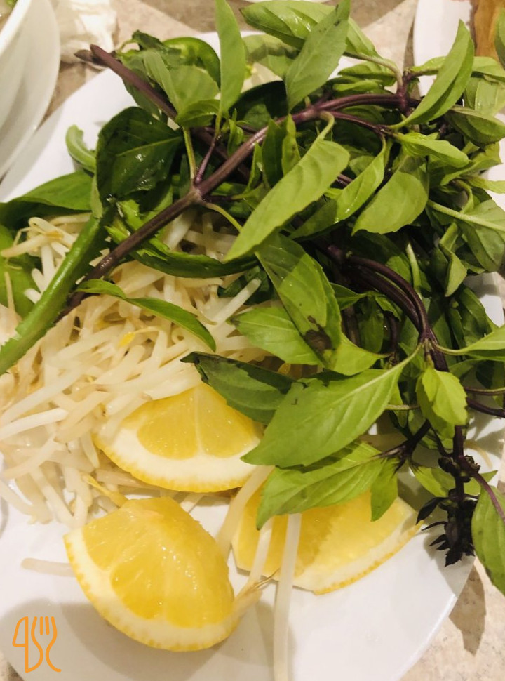 Phở Nguyễn Huệ