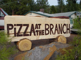 Pizza At The Branch inside