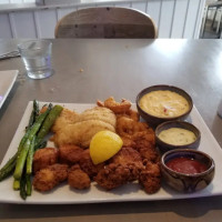 Hooked- Charleston food