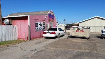 Lost Texan Cafe outside