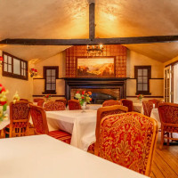 Old Barn Inn Restaurant inside