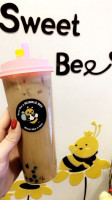 Bubble Bee Milk Tea food