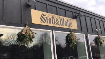 Stoll And Wolfe Distillery outside