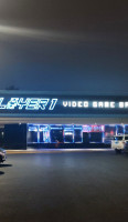 Player 1 Video Game Las Vegas outside