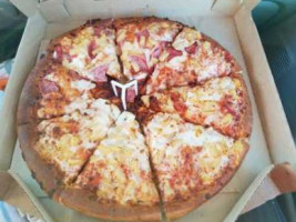 Pizza Hut food