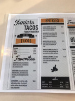 Junior's Tacos inside