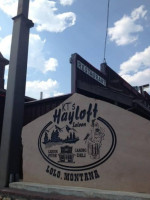 Kt's Hayloft Saloon outside