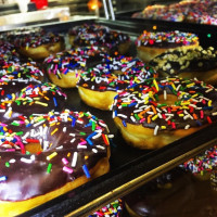 Winchell's Donuts food