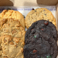 Insomnia Cookies food