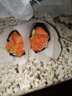 Sushi Sakanaya food