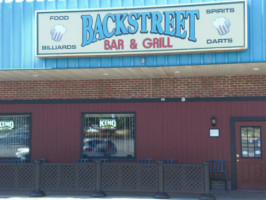 Backstreet And Grill outside