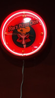 Fox's Pizza inside