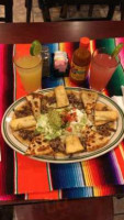 El Apache Mexican Restaurant food