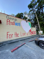 Georgia Peach World South Bound outside