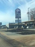 Taco Bell outside