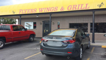 Flyers Wings & Grill menu