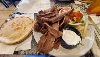Layla's Gyros And Pizzeria food