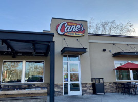 Raising Cane's Chicken Fingers outside