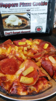 Toppers Pizza Place food