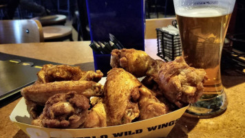 Buffalo Wild Wings Rochester 16th St. food