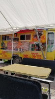 El Sabor Mexicano Taco Truck outside