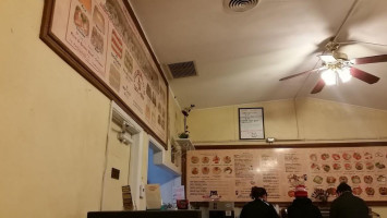 Jilberto's Taco Shop inside