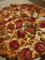 Little Caesars Pizza food