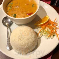 Thai Dawn Bistro food