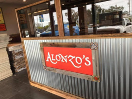 Alonzo's Mexican American Food outside