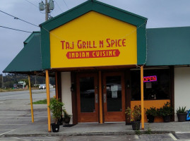 Taj Grill N' Spice outside